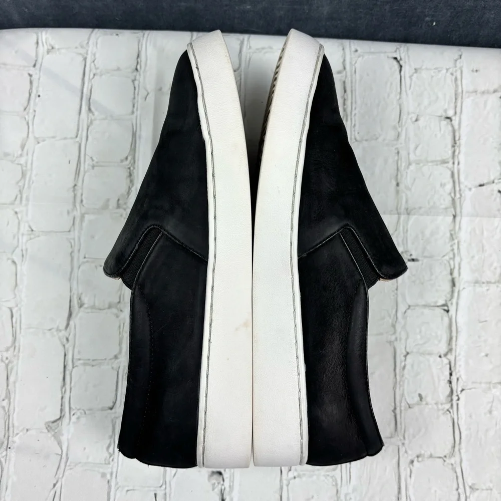 EUC Vionic Shoes Womens 7.5 Midi Loafers Black Suede Slip On Sneakers Casual